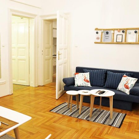 Cozy Design Home - Near Keleti & Citypark Budapest Exterior photo